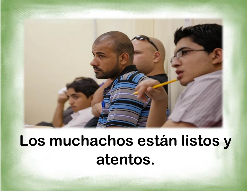 Sentence card with a photo of attentive young men: split Los muchachos están listos y atentos into two simple sentences