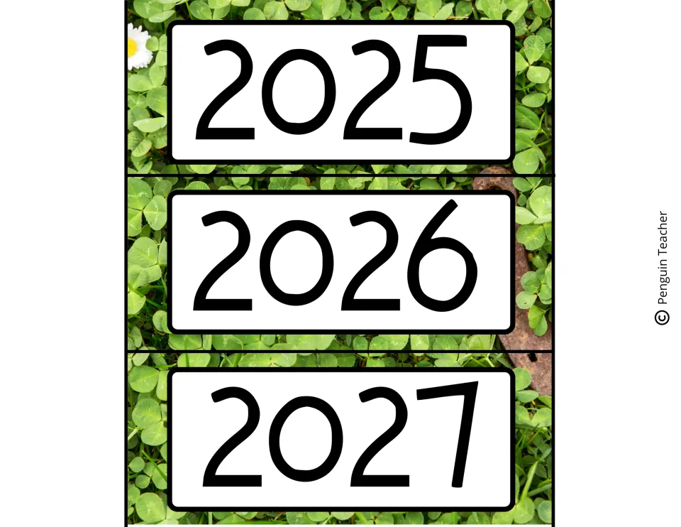 March calendar year cards labeled 2025, 2026, and 2027, the middle three years in the set's 2022–2030 range