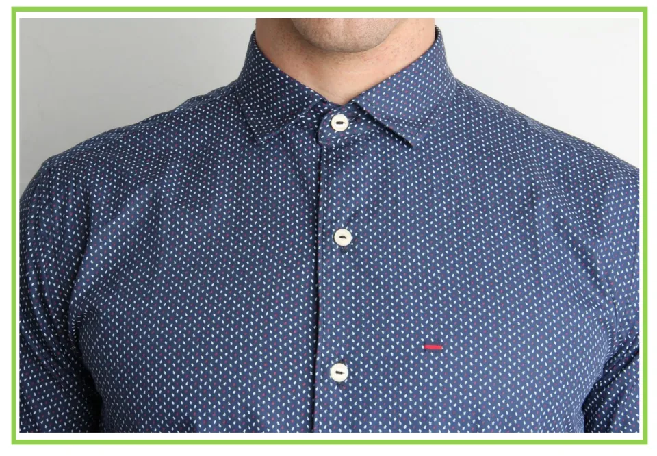 Spanish clothing flashcard without a word: photo of a navy dotted button-up shirt for students to name in Spanish