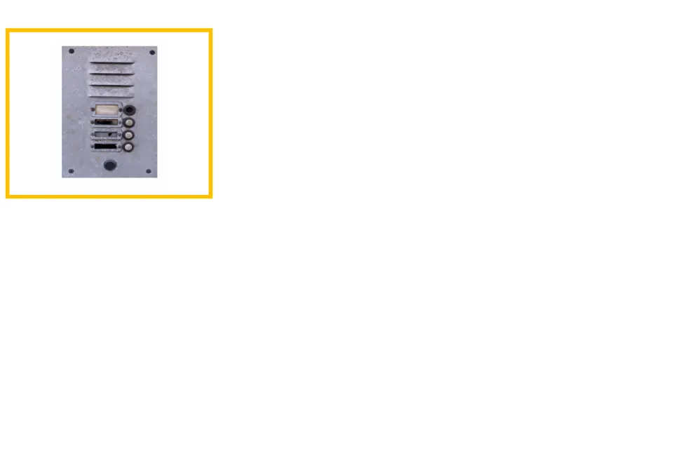 Electrical picture card: a single photo of a metal doorbell panel with a row of buttons and a speaker grille